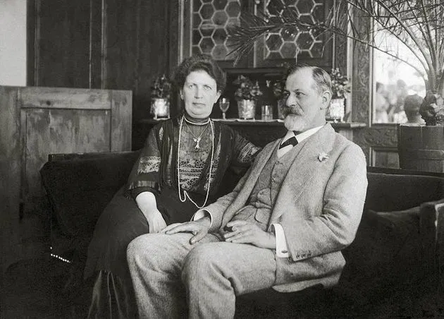 No momento você está vendo 168 Anos de Freud: O Legado do Criador da Psicanálise