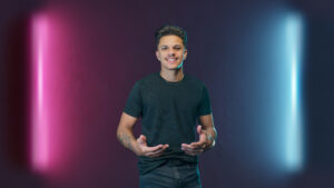 Leia mais sobre o artigo Kayke Andley grava EP “Pé na Estrada” emItabira