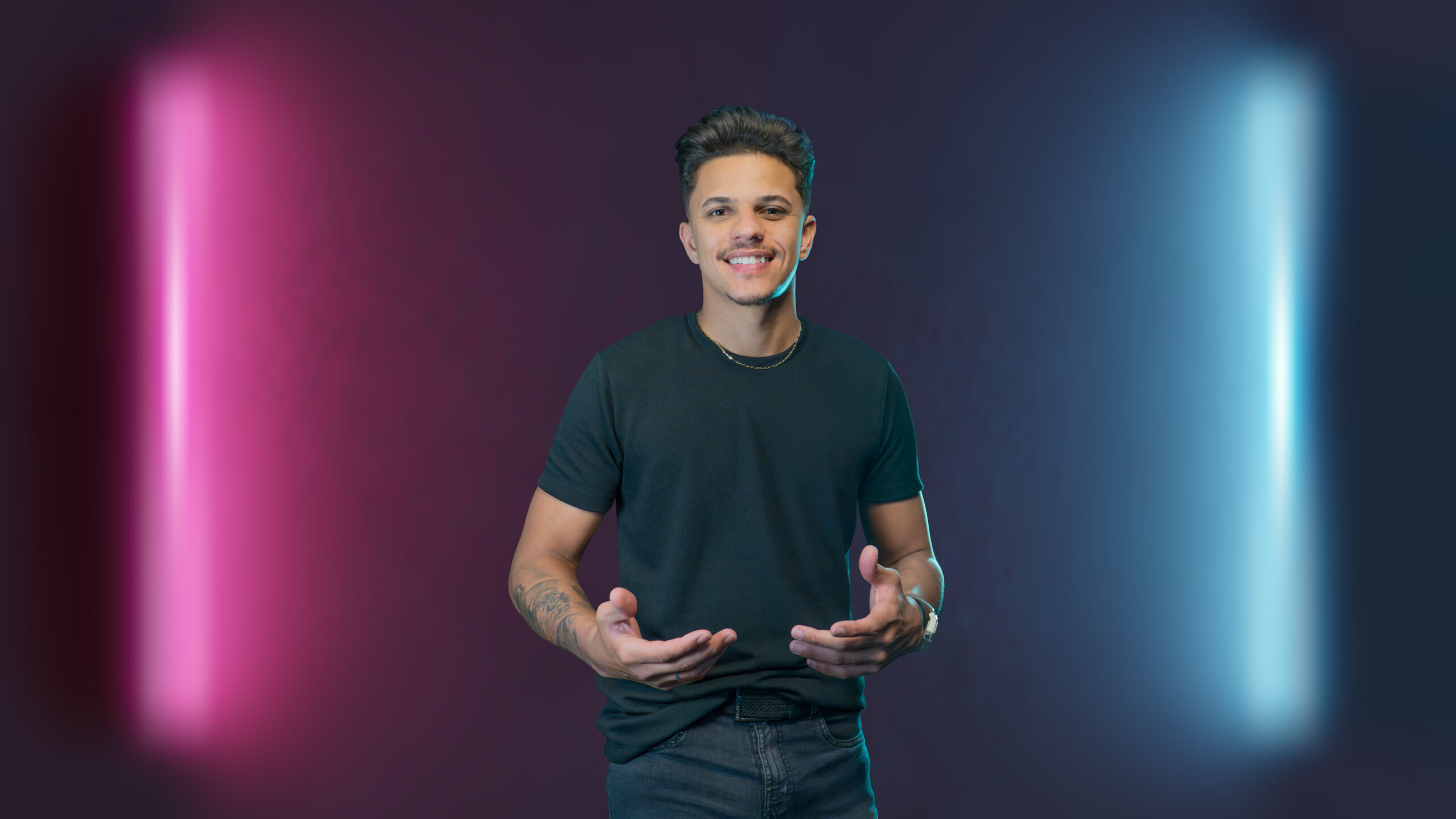 Leia mais sobre o artigo Kayke Andley grava EP “Pé na Estrada” emItabira