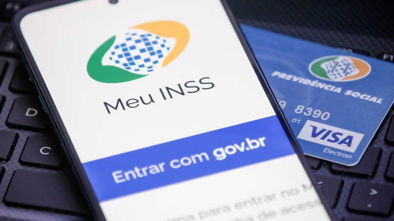 Leia mais sobre o artigo Fraude no INSS expõe esquema bilionário e segue sob investigação em 2026