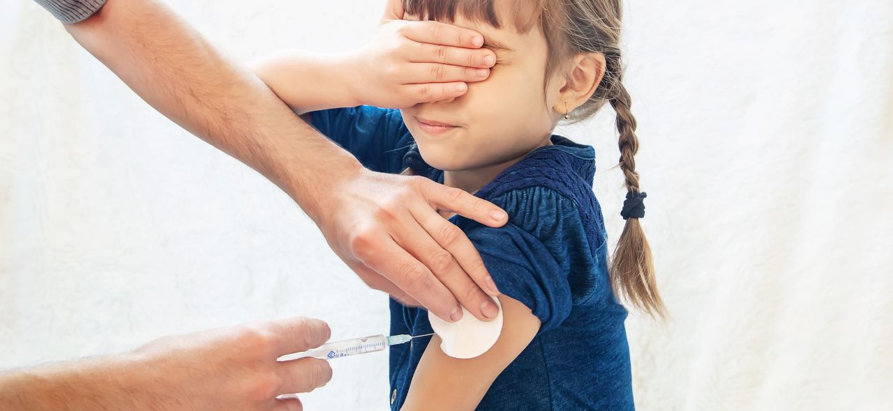 Projeto de lei garante aplicação de vacinas em casa para crianças autistas em Itabira